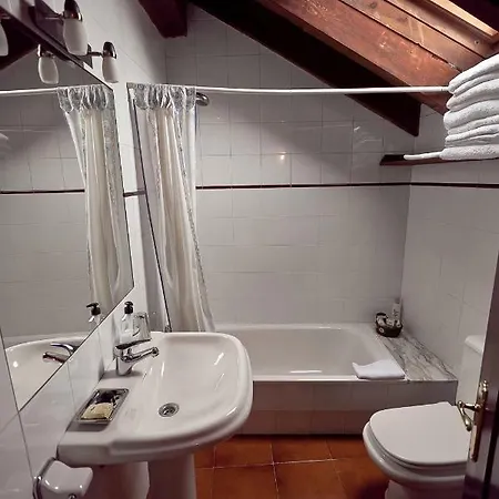 Prázdninový dům Coqueta Casa, En Un Iconico Pueblo De Asturias ESPINAREDO