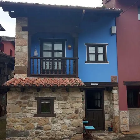 Coqueta Casa, En Un Iconico Pueblo De Asturias * ESPINAREDO